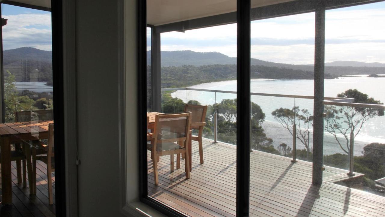 Sea Eagle Cottage Amazing Views Of Bay Of Fires Binalong Bay Exterior photo