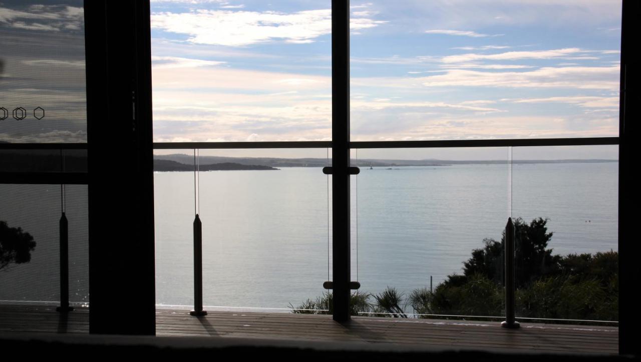 Sea Eagle Cottage Amazing Views Of Bay Of Fires Binalong Bay Exterior photo