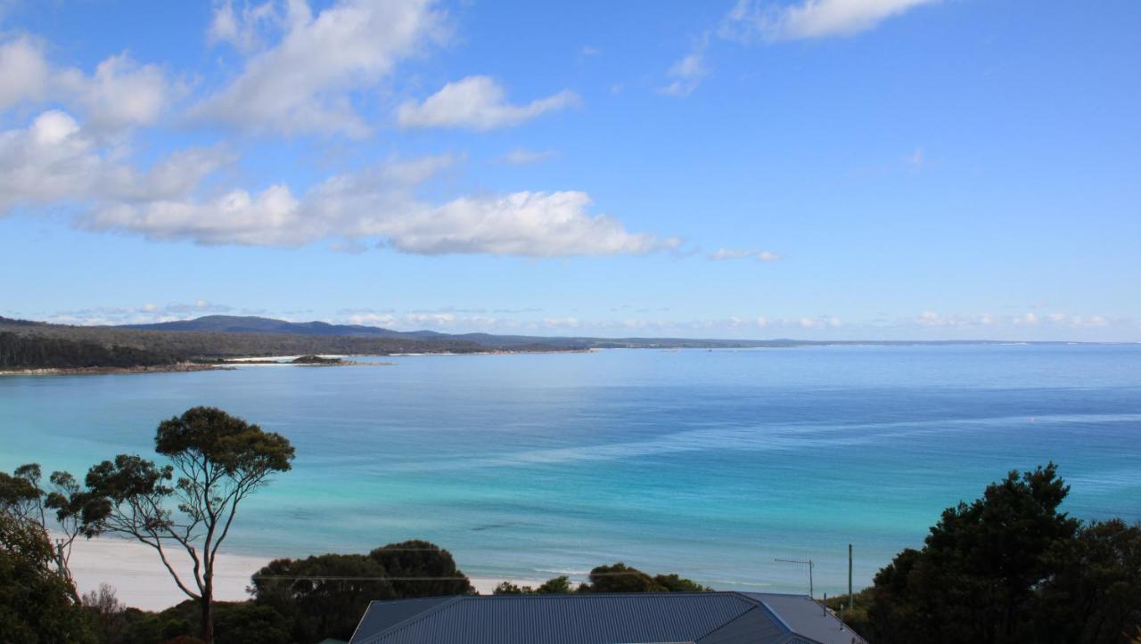 Sea Eagle Cottage Amazing Views Of Bay Of Fires Binalong Bay Exterior photo